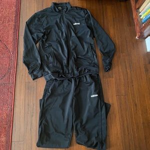 Adidas tracksuit set
